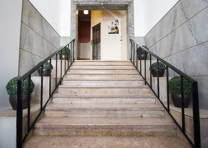 Lux Dinastia Lissabon