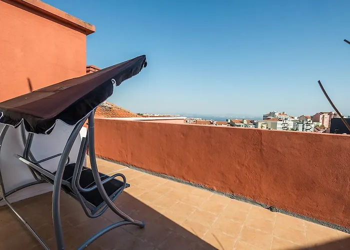 Lux Dinastia Lissabon