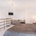 Lux Dinastia Lisboa
